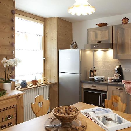 Appartement Zian Justine Lullin ภายนอก รูปภาพ